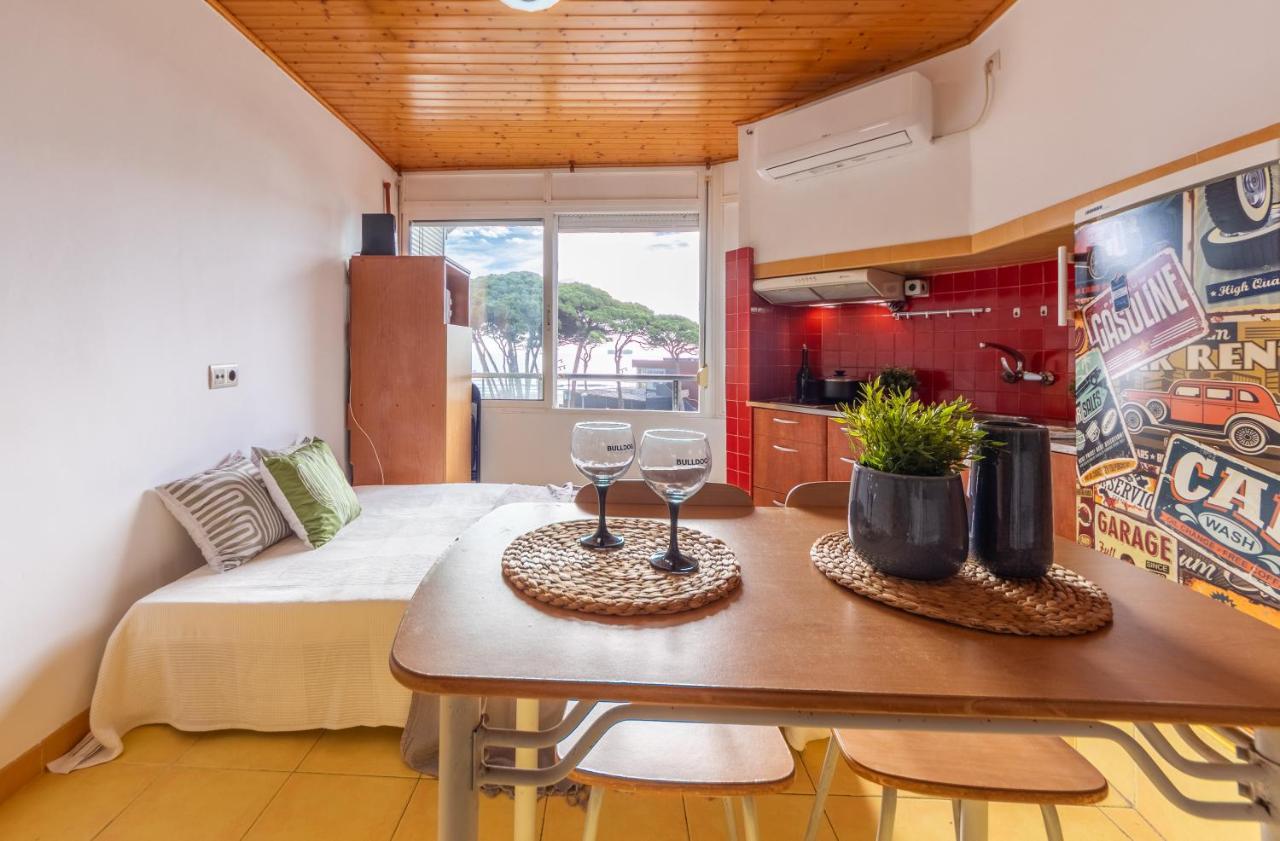 Estudio Delante Del Mar La Pineda Dış mekan fotoğraf